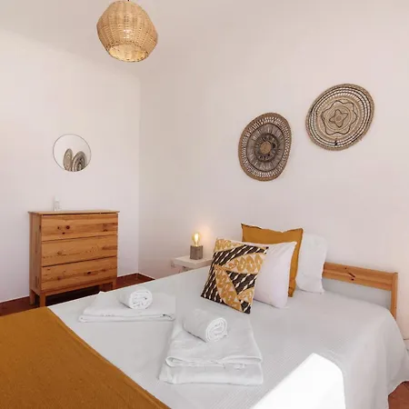 Lota Beach House *